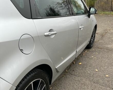 Серый Рено Megane Scenic, объемом двигателя 1.2 л и пробегом 203 тыс. км за 7300 $, фото 5 на Automoto.ua