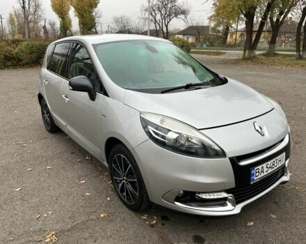 Серый Рено Megane Scenic, объемом двигателя 1.2 л и пробегом 203 тыс. км за 7300 $, фото 13 на Automoto.ua
