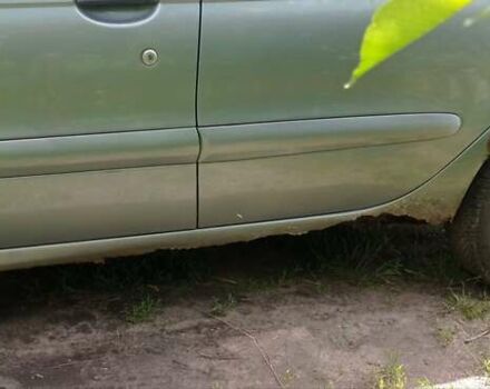 Серый Рено Megane Scenic, объемом двигателя 2 л и пробегом 200 тыс. км за 2500 $, фото 3 на Automoto.ua