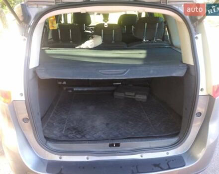 Сірий Рено Megane Scenic, об'ємом двигуна 1.87 л та пробігом 294 тис. км за 6800 $, фото 11 на Automoto.ua