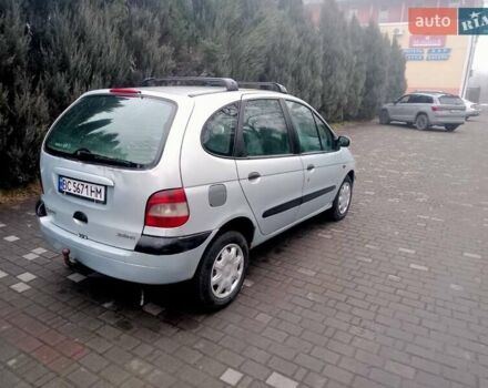 Серый Рено Megane Scenic, объемом двигателя 1.9 л и пробегом 363 тыс. км за 2650 $, фото 2 на Automoto.ua