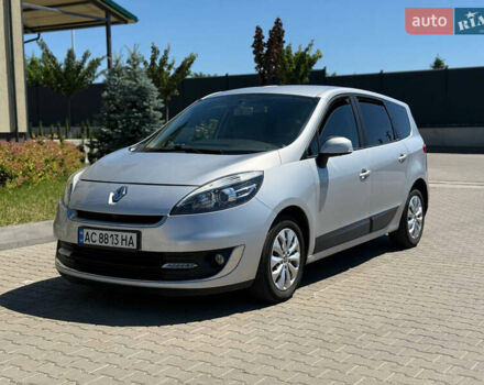 Серый Рено Megane Scenic, объемом двигателя 1.46 л и пробегом 350 тыс. км за 7000 $, фото 1 на Automoto.ua