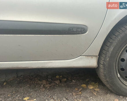 Серый Рено Megane Scenic, объемом двигателя 1.6 л и пробегом 320 тыс. км за 3100 $, фото 12 на Automoto.ua