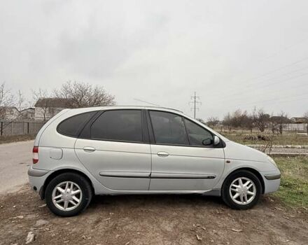 Серый Рено Megane Scenic, объемом двигателя 1.6 л и пробегом 450 тыс. км за 3500 $, фото 3 на Automoto.ua