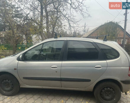 Серый Рено Megane Scenic, объемом двигателя 1.6 л и пробегом 320 тыс. км за 3100 $, фото 3 на Automoto.ua