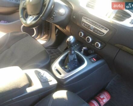 Сірий Рено Megane Scenic, об'ємом двигуна 1.87 л та пробігом 294 тис. км за 6800 $, фото 9 на Automoto.ua