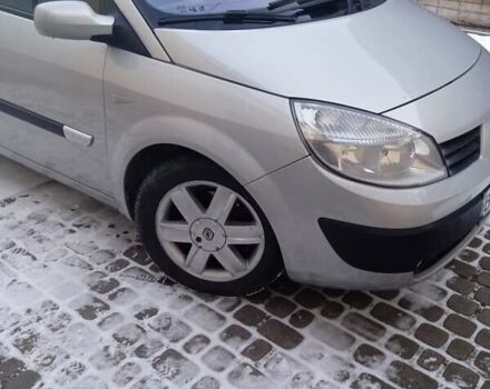 Серый Рено Megane Scenic, объемом двигателя 1.9 л и пробегом 390 тыс. км за 4700 $, фото 17 на Automoto.ua
