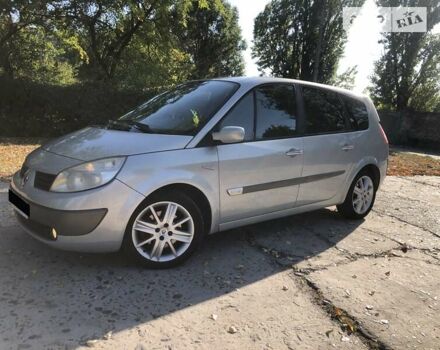 Сірий Рено Megane Scenic, об'ємом двигуна 2 л та пробігом 262 тис. км за 5100 $, фото 4 на Automoto.ua
