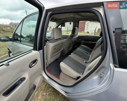 Сірий Рено Megane Scenic, об'ємом двигуна 1.6 л та пробігом 190 тис. км за 4999 $, фото 5 на Automoto.ua