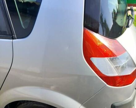 Сірий Рено Megane Scenic, об'ємом двигуна 2 л та пробігом 250 тис. км за 5000 $, фото 5 на Automoto.ua