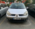 Серый Рено Megane Scenic, объемом двигателя 2 л и пробегом 333 тыс. км за 5200 $, фото 1 на Automoto.ua