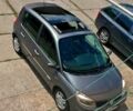 Серый Рено Megane Scenic, объемом двигателя 2 л и пробегом 264 тыс. км за 5500 $, фото 2 на Automoto.ua