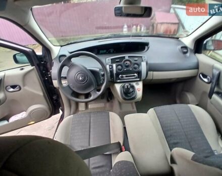 Сірий Рено Megane Scenic, об'ємом двигуна 1.6 л та пробігом 178 тис. км за 4700 $, фото 116 на Automoto.ua