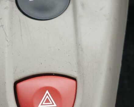 Сірий Рено Megane Scenic, об'ємом двигуна 1.6 л та пробігом 178 тис. км за 4700 $, фото 4 на Automoto.ua