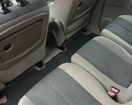 Сірий Рено Megane Scenic, об'ємом двигуна 1.6 л та пробігом 178 тис. км за 4700 $, фото 94 на Automoto.ua