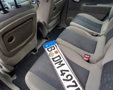 Сірий Рено Megane Scenic, об'ємом двигуна 1.6 л та пробігом 178 тис. км за 4700 $, фото 109 на Automoto.ua