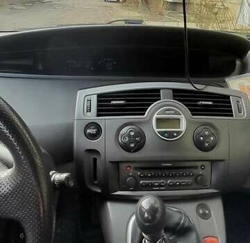 Серый Рено Megane Scenic, объемом двигателя 1.87 л и пробегом 280 тыс. км за 4500 $, фото 3 на Automoto.ua