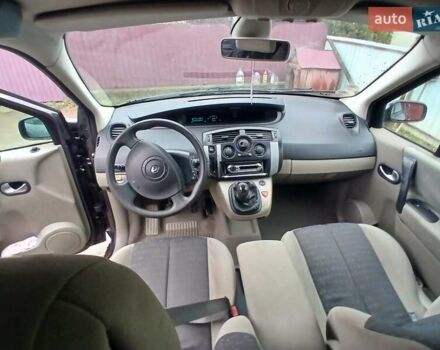 Сірий Рено Megane Scenic, об'ємом двигуна 1.6 л та пробігом 178 тис. км за 4700 $, фото 117 на Automoto.ua