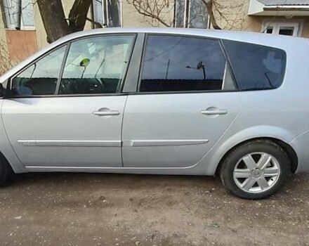 Серый Рено Megane Scenic, объемом двигателя 1.87 л и пробегом 280 тыс. км за 4500 $, фото 7 на Automoto.ua