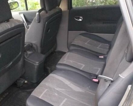 Серый Рено Megane Scenic, объемом двигателя 1.87 л и пробегом 280 тыс. км за 4500 $, фото 6 на Automoto.ua