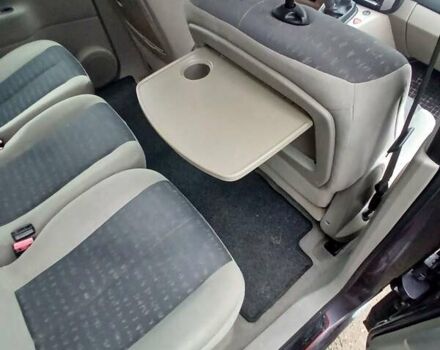 Сірий Рено Megane Scenic, об'ємом двигуна 1.6 л та пробігом 178 тис. км за 4700 $, фото 21 на Automoto.ua