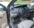 Серый Рено Megane Scenic, объемом двигателя 1.6 л и пробегом 225 тыс. км за 5600 $, фото 2 на Automoto.ua