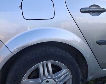 Сірий Рено Megane Scenic, об'ємом двигуна 1.6 л та пробігом 201 тис. км за 5200 $, фото 7 на Automoto.ua