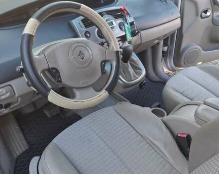 Сірий Рено Megane Scenic, об'ємом двигуна 1.6 л та пробігом 201 тис. км за 5200 $, фото 39 на Automoto.ua