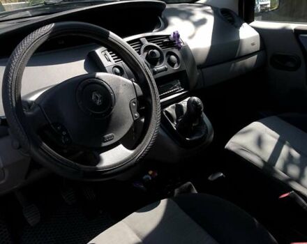 Серый Рено Megane Scenic, объемом двигателя 1.6 л и пробегом 232 тыс. км за 5500 $, фото 9 на Automoto.ua