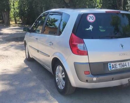 Серый Рено Megane Scenic, объемом двигателя 1.9 л и пробегом 236 тыс. км за 4900 $, фото 6 на Automoto.ua
