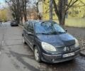 Сірий Рено Megane Scenic, об'ємом двигуна 1.6 л та пробігом 250 тис. км за 3900 $, фото 1 на Automoto.ua
