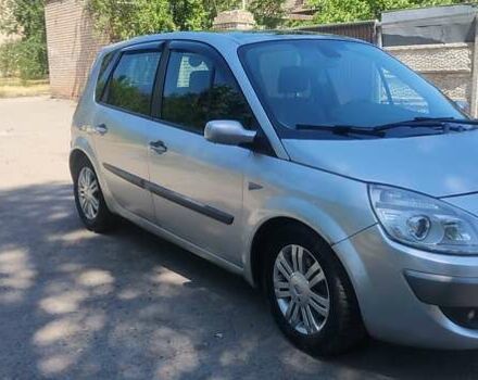 Серый Рено Megane Scenic, объемом двигателя 1.9 л и пробегом 236 тыс. км за 4900 $, фото 7 на Automoto.ua