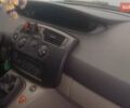 Серый Рено Megane Scenic, объемом двигателя 1.6 л и пробегом 228 тыс. км за 4750 $, фото 8 на Automoto.ua