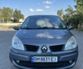 Серый Рено Megane Scenic, объемом двигателя 1.6 л и пробегом 200 тыс. км за 5200 $, фото 2 на Automoto.ua