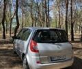 Серый Рено Megane Scenic, объемом двигателя 1.6 л и пробегом 190 тыс. км за 4600 $, фото 2 на Automoto.ua