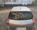 Серый Рено Megane Scenic, объемом двигателя 1.6 л и пробегом 175 тыс. км за 4650 $, фото 13 на Automoto.ua