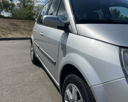 Сірий Рено Megane Scenic, об'ємом двигуна 1.6 л та пробігом 171 тис. км за 6000 $, фото 2 на Automoto.ua