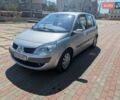 Серый Рено Megane Scenic, объемом двигателя 1.6 л и пробегом 153 тыс. км за 6300 $, фото 1 на Automoto.ua