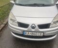 Сірий Рено Megane Scenic, об'ємом двигуна 2 л та пробігом 145 тис. км за 6999 $, фото 2 на Automoto.ua