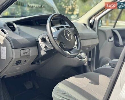 Серый Рено Megane Scenic, объемом двигателя 1.6 л и пробегом 229 тыс. км за 6200 $, фото 65 на Automoto.ua