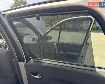 Серый Рено Megane Scenic, объемом двигателя 1.6 л и пробегом 229 тыс. км за 6200 $, фото 43 на Automoto.ua