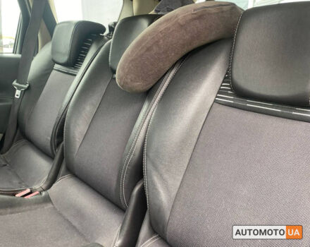 Серый Рено Megane Scenic, объемом двигателя 1.5 л и пробегом 256 тыс. км за 5999 $, фото 24 на Automoto.ua