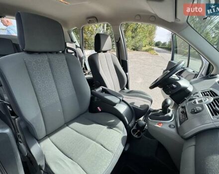 Серый Рено Megane Scenic, объемом двигателя 1.6 л и пробегом 229 тыс. км за 6200 $, фото 39 на Automoto.ua