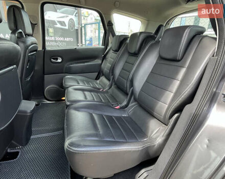 Серый Рено Megane Scenic, объемом двигателя 1.5 л и пробегом 273 тыс. км за 4600 $, фото 14 на Automoto.ua