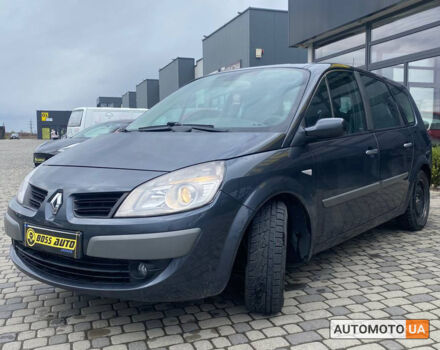 Серый Рено Megane Scenic, объемом двигателя 1.5 л и пробегом 256 тыс. км за 5999 $, фото 2 на Automoto.ua