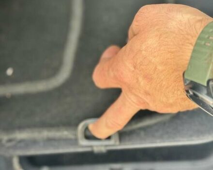 Серый Рено Megane Scenic, объемом двигателя 1.6 л и пробегом 229 тыс. км за 6200 $, фото 74 на Automoto.ua