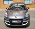 Серый Рено Megane Scenic, объемом двигателя 1.5 л и пробегом 221 тыс. км за 6900 $, фото 1 на Automoto.ua