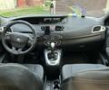 Серый Рено Megane Scenic, объемом двигателя 1.5 л и пробегом 233 тыс. км за 7300 $, фото 1 на Automoto.ua