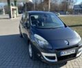 Серый Рено Megane Scenic, объемом двигателя 1.5 л и пробегом 212 тыс. км за 7000 $, фото 1 на Automoto.ua