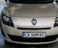 Серый Рено Megane Scenic, объемом двигателя 1.5 л и пробегом 242 тыс. км за 7499 $, фото 1 на Automoto.ua